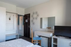 Apartment-406-408-11