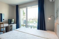 Apartment-406-408-8