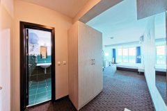 Apartment-601-603-9