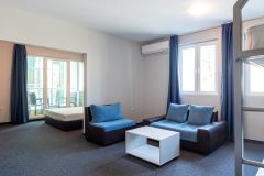 Apartment-404-12