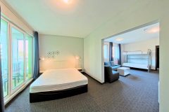 Apartment-404-9