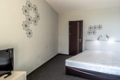 Apartment-401-403-6