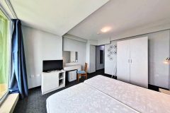 Apartment-701-703-22