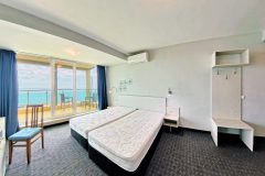 Apartment-701-703-6