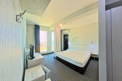 Apartment-503-505-25
